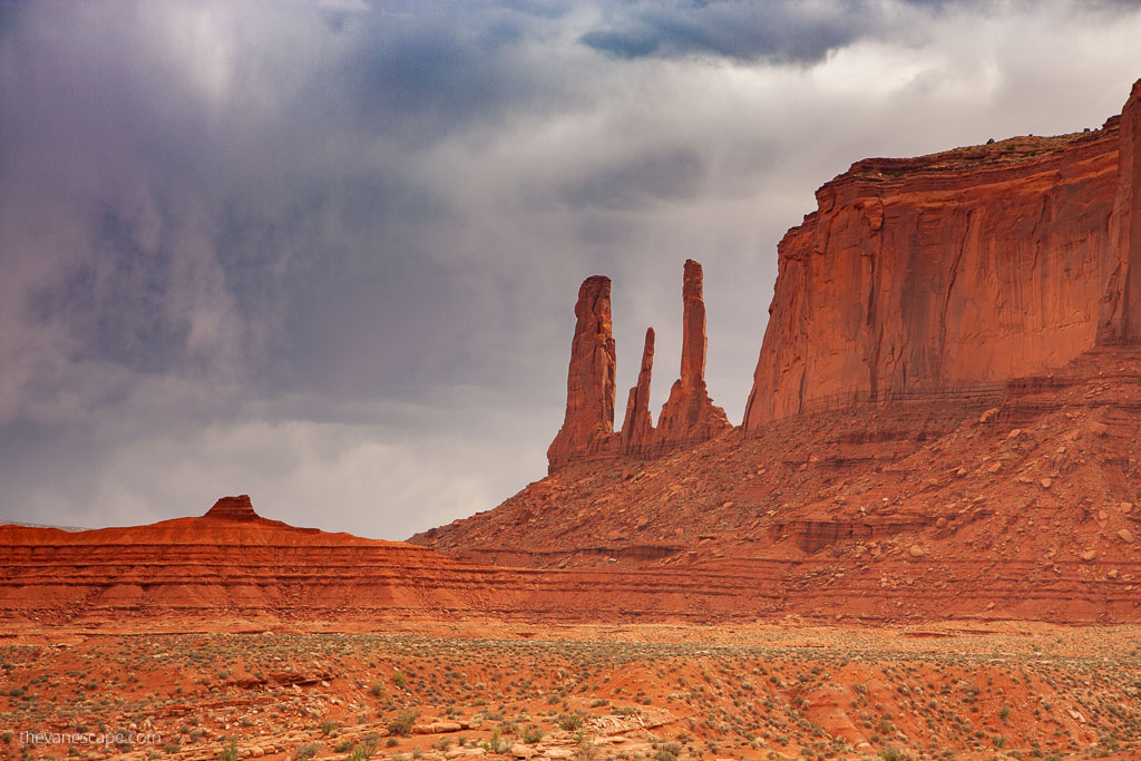 Thee Sisters rock formations.