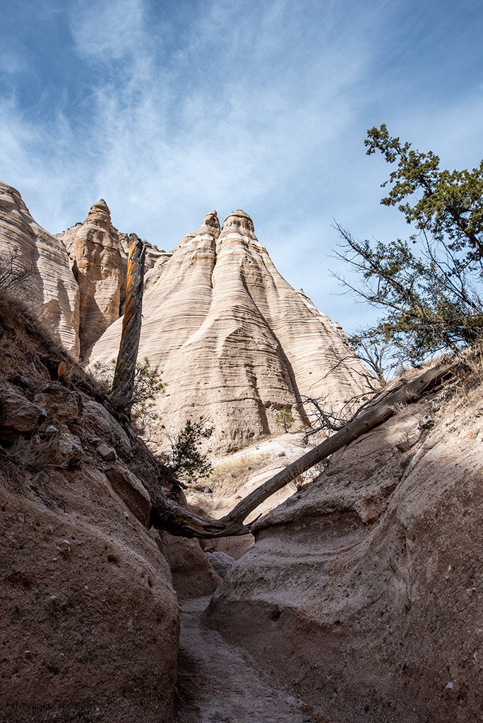 slot canyon