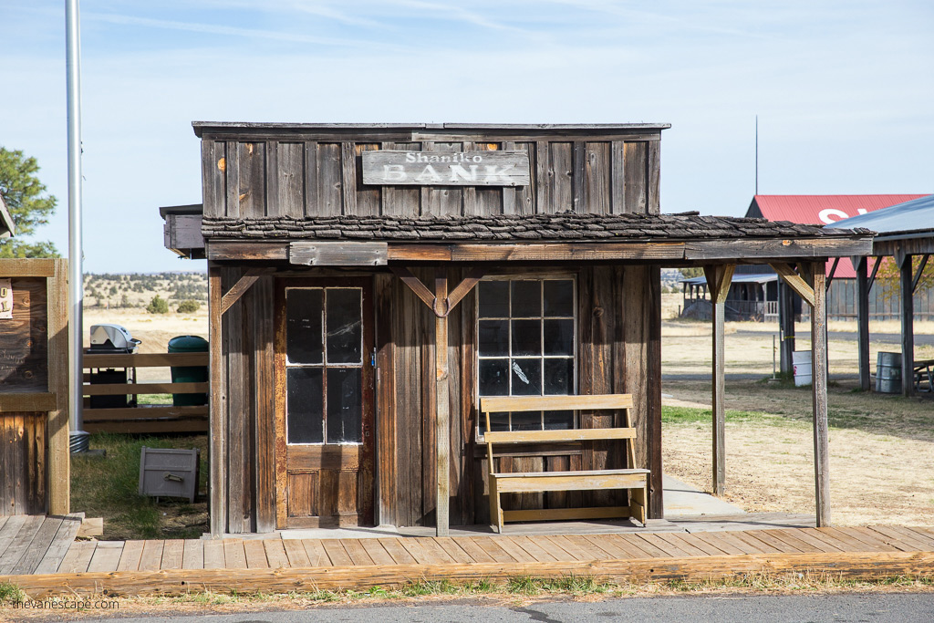 wooden old buildling of Shaniko Bank.