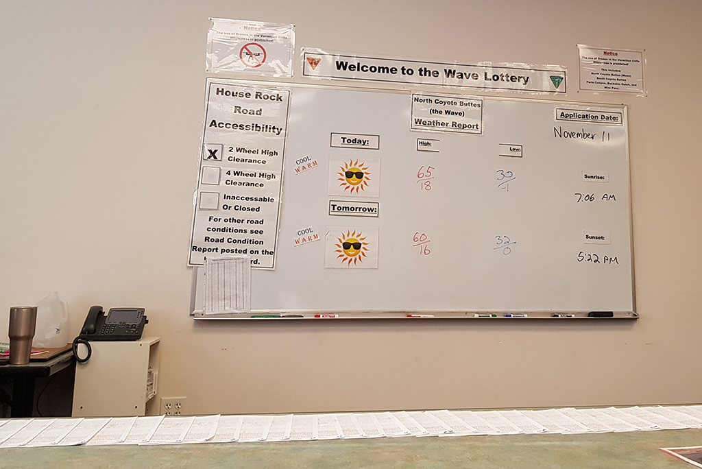 BLM office in Kanab with the inscription: welcome to the Wave Lottery.
