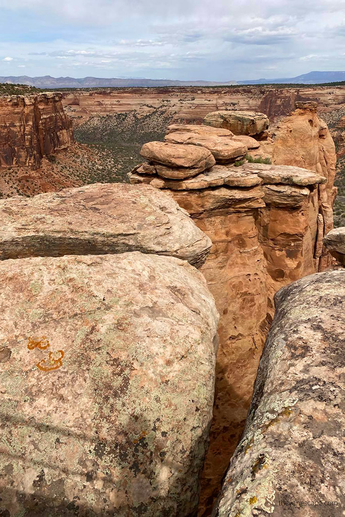 Hiking trail and hoodoo in colorado national monument.