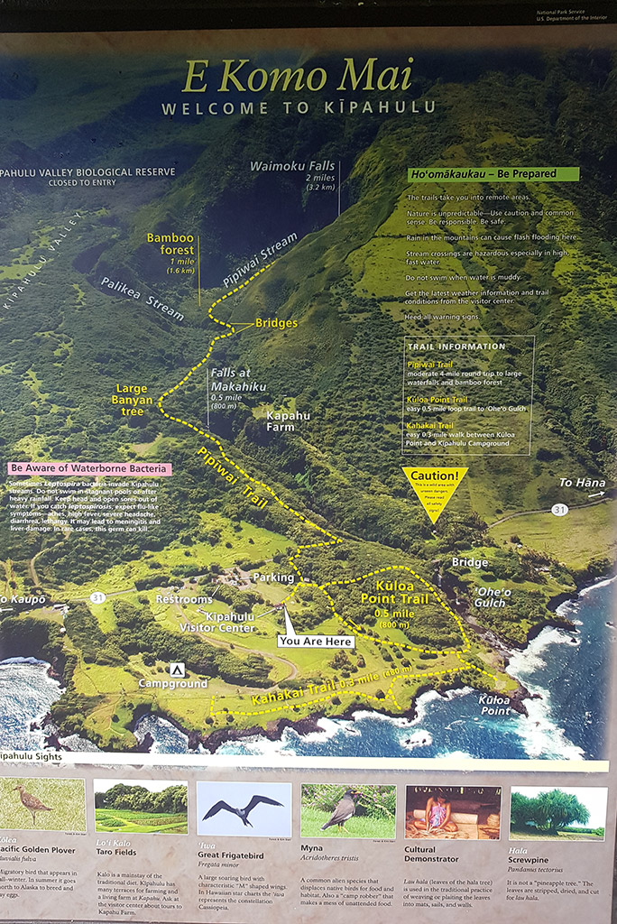 'Ohe'o Gulch on Maui: official map in the park.