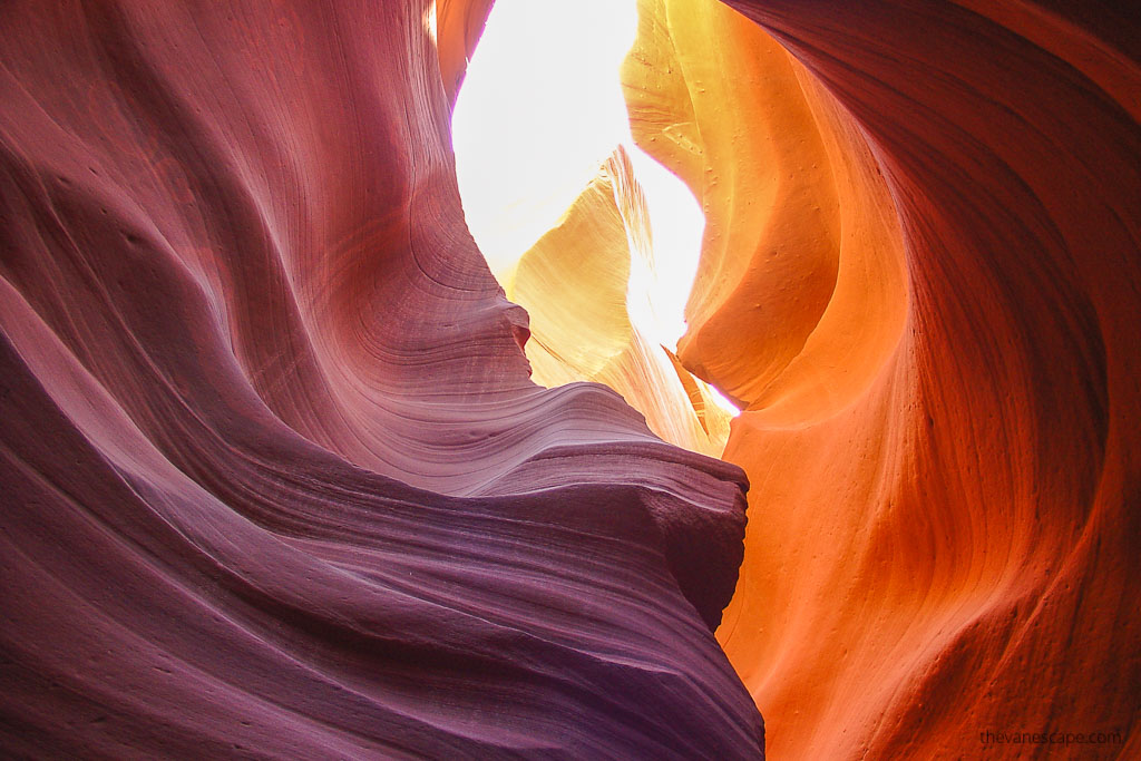 Lower Antelope Canyon tours.