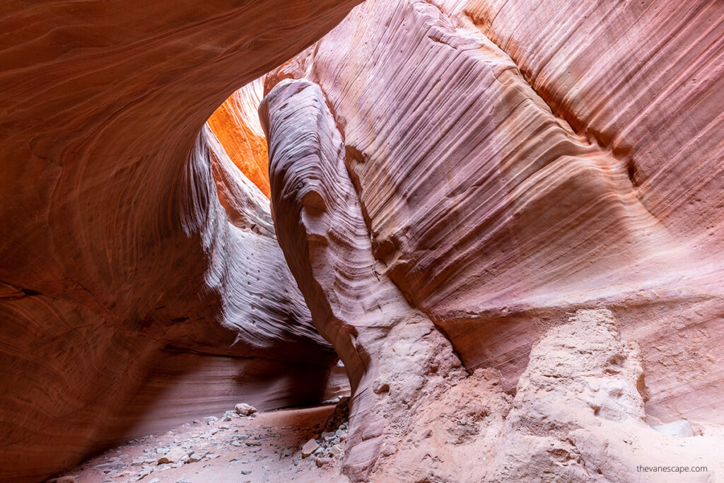 Trip to Red Canyon aka Peek-a-Boo Canyon.