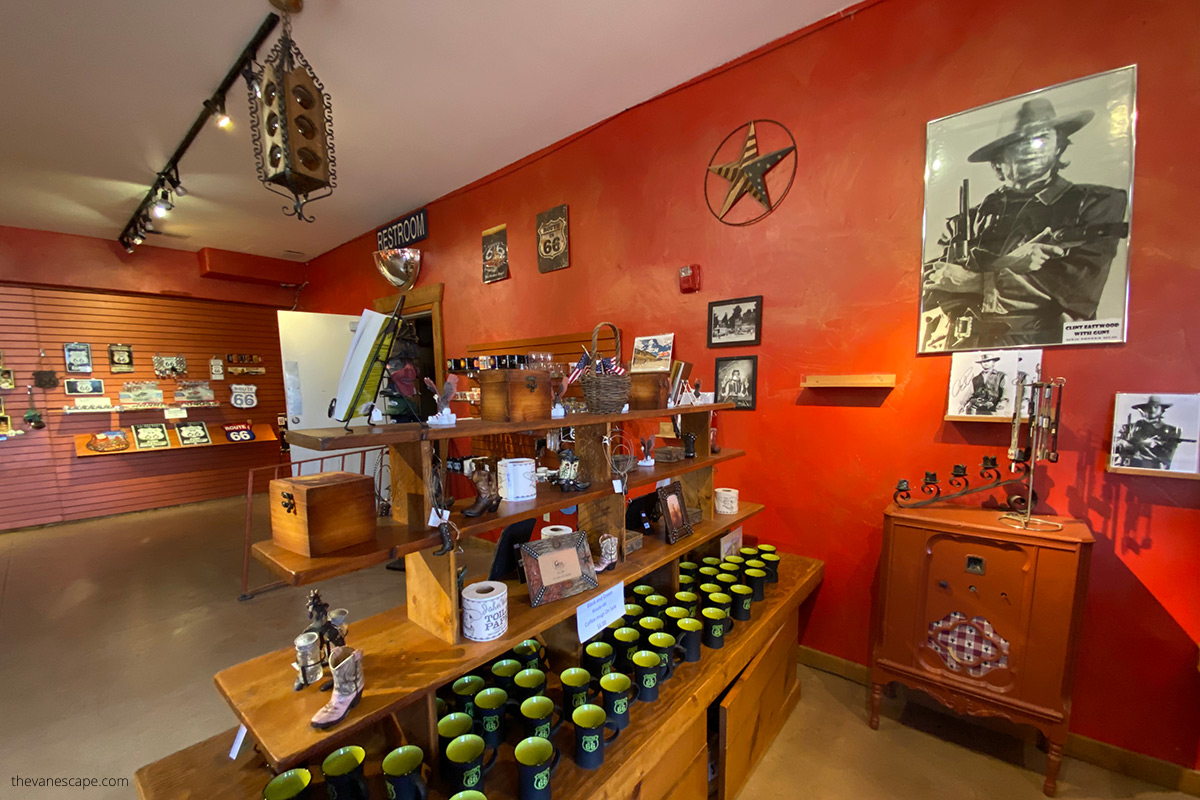 gigt shop in Kanab Little Hollywood Museum