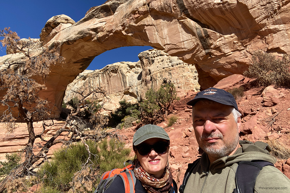Agnes Stabinska, the author and Chris Labanowski, owners of the best USA road trips blog, on the Hickman Bridge Trail.