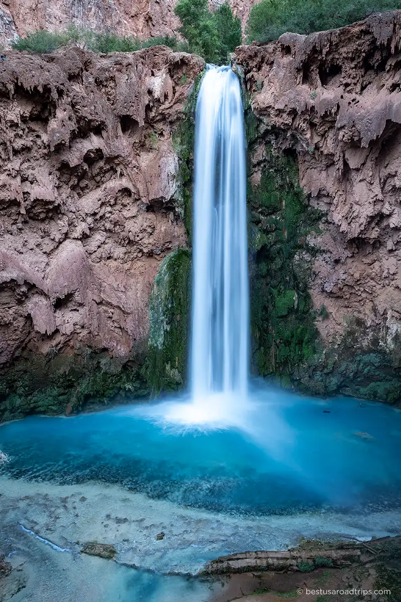 Mooney Falls in Havasu Creek.